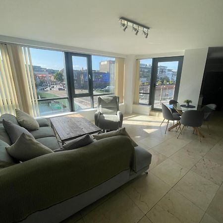 Fabulous And Sunny 2 Bed Apartment, In City Centre Cork Exterior foto