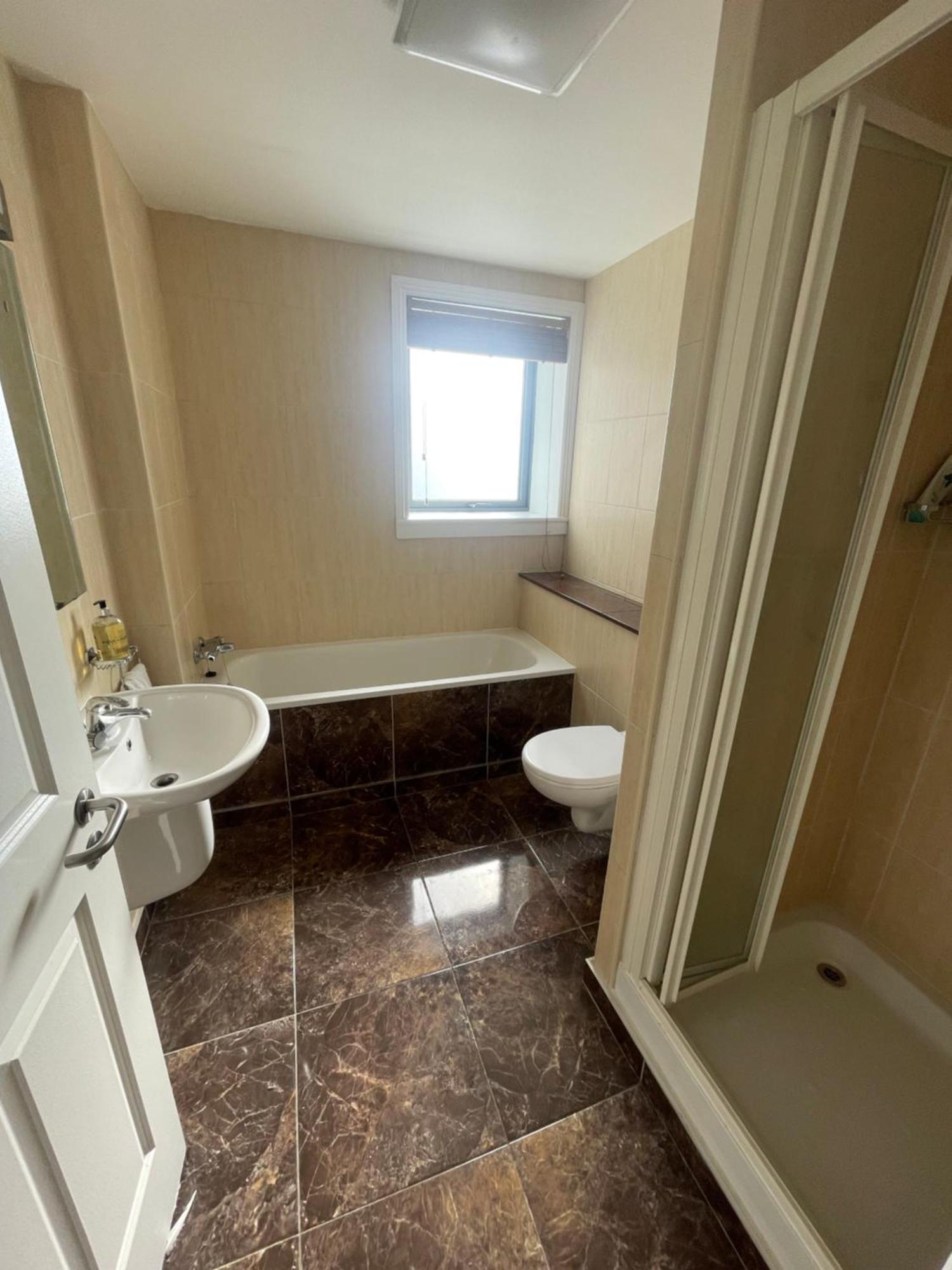 Fabulous And Sunny 2 Bed Apartment, In City Centre Cork Exterior foto